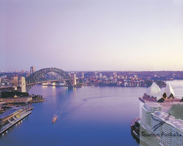 La belleza de Sydney es infinita. Su famoso puente, además, ofrece una vista imperdible (clickear para agrandar imagen).
